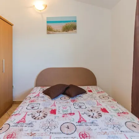 Cozy In With House Sea View