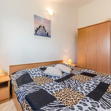 Cozy In With House Sea View